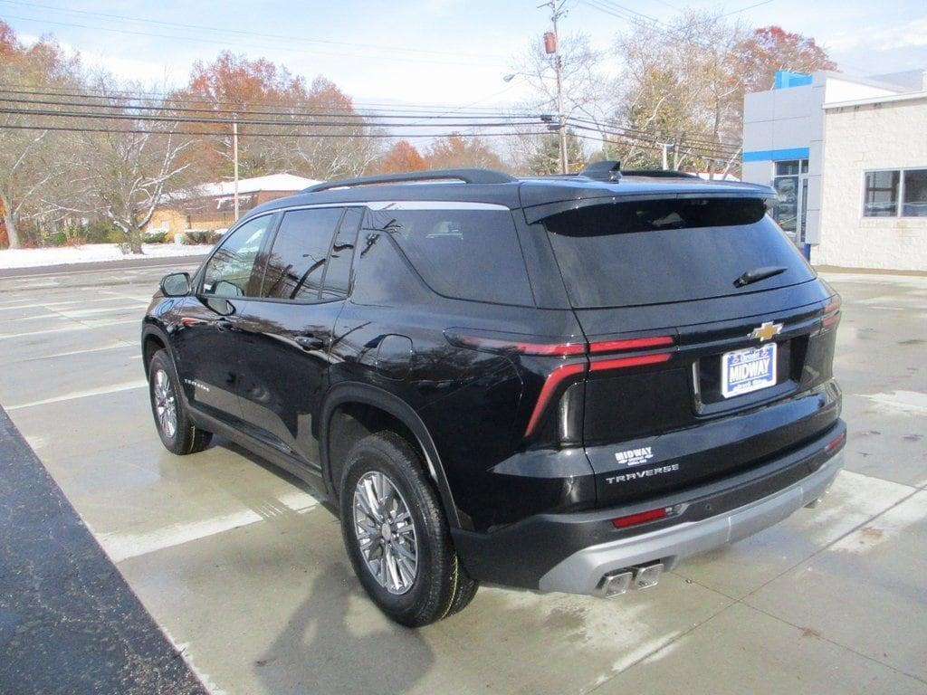 new 2026 Chevrolet Traverse car, priced at $45,035