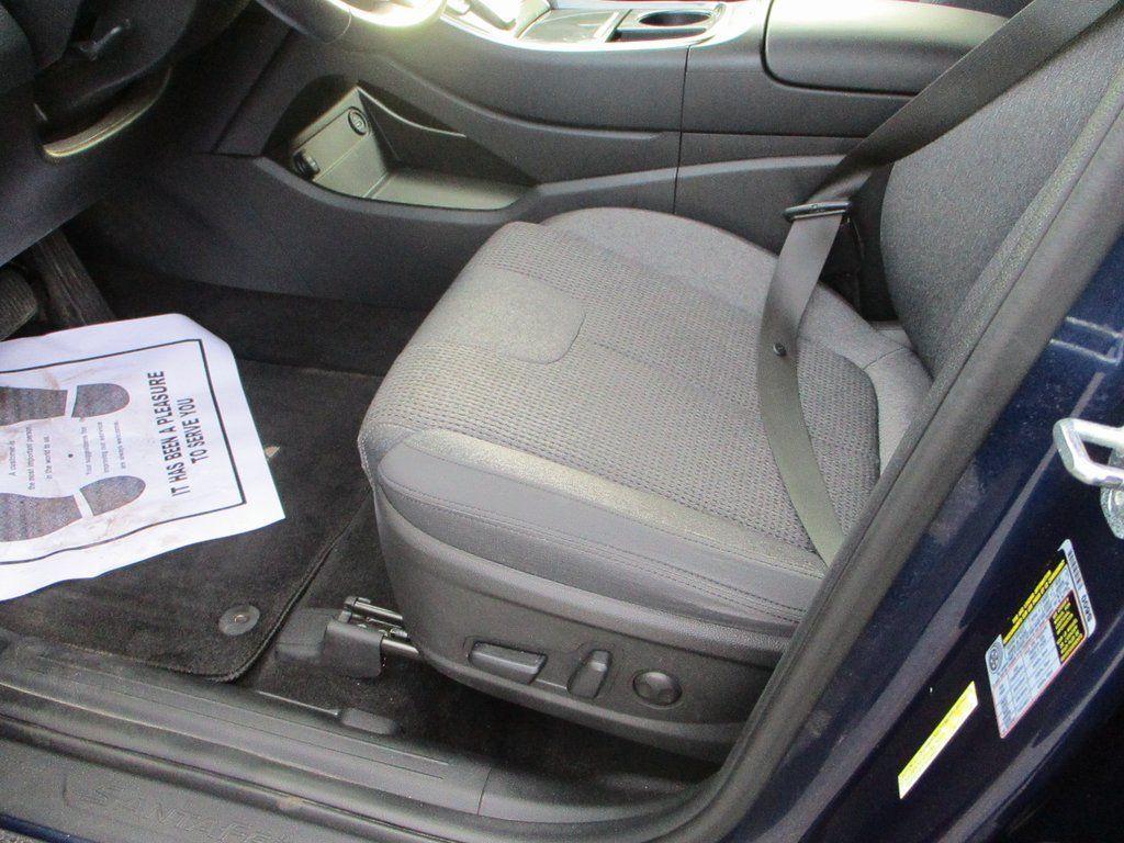 used 2022 Hyundai Santa Fe car, priced at $19,900