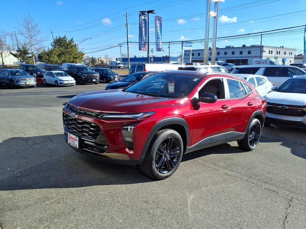 used 2024 Chevrolet Trax car, priced at $20,995