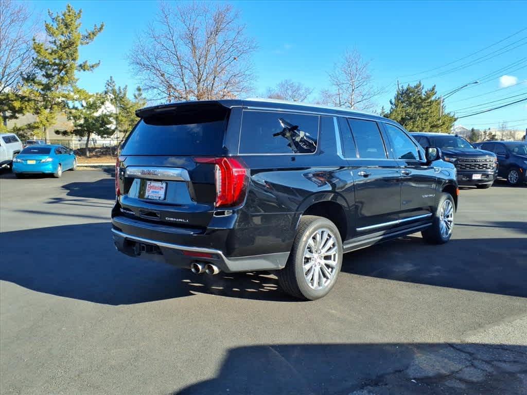used 2023 GMC Yukon XL car, priced at $61,995