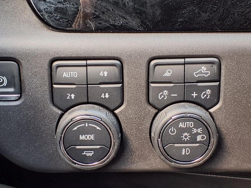 used 2024 Chevrolet Silverado 1500 car, priced at $60,995
