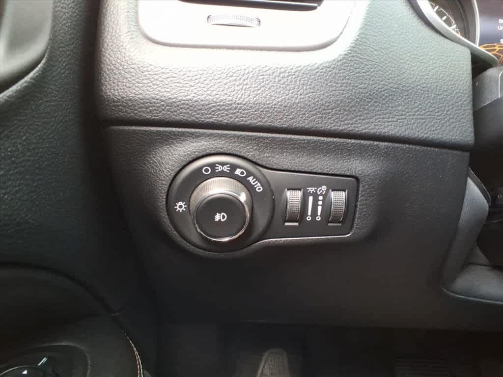 used 2018 Jeep Compass car, priced at $14,995