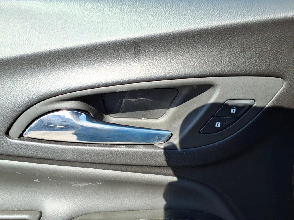 used 2024 Chevrolet Equinox car, priced at $21,995