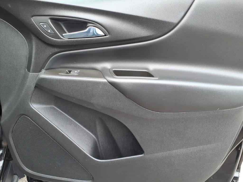 used 2022 Chevrolet Equinox car, priced at $19,995