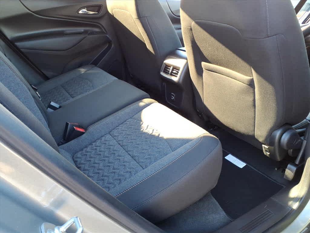 used 2024 Chevrolet Equinox car, priced at $22,995