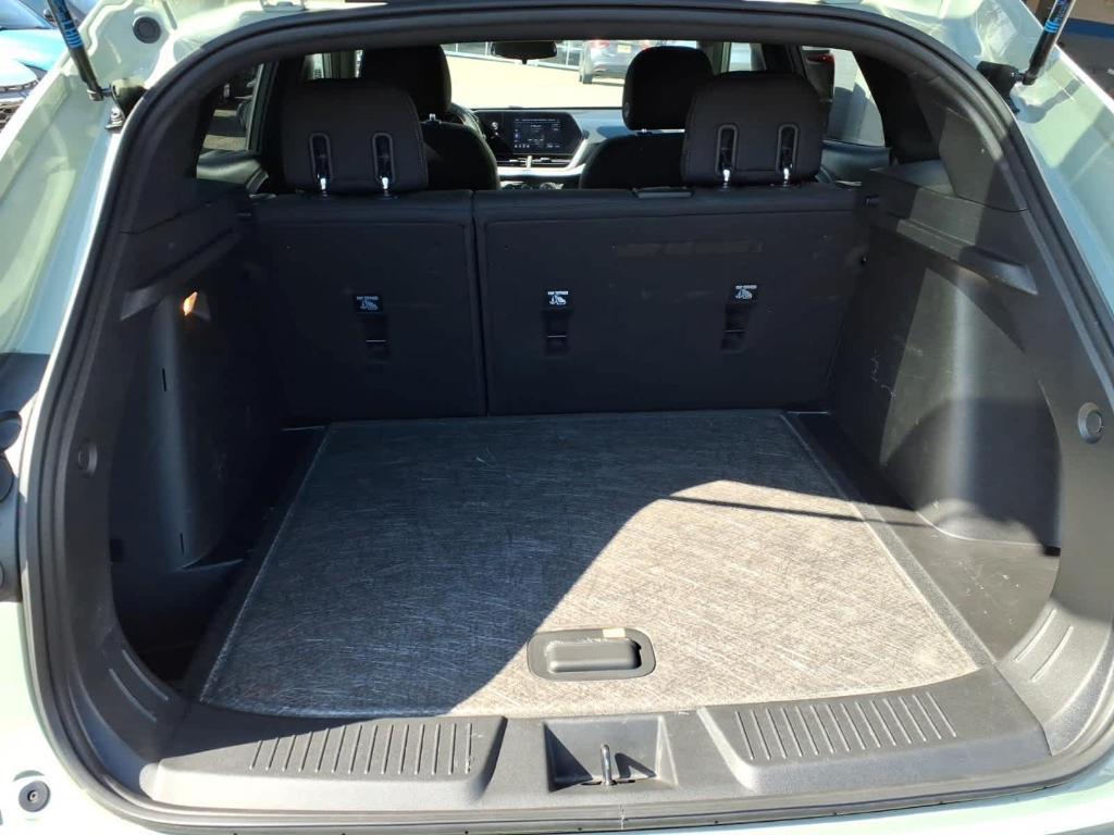 used 2024 Chevrolet Trax car, priced at $19,995