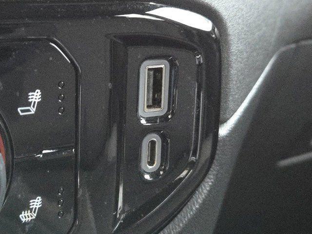 used 2022 Chevrolet Silverado 1500 car, priced at $35,900