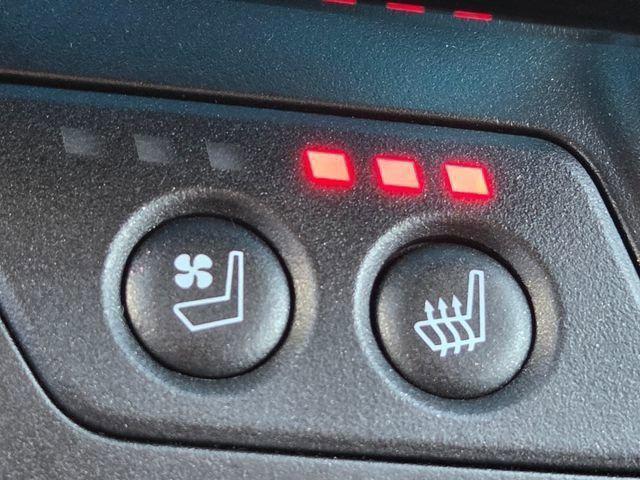 used 2025 Honda Odyssey car, priced at $45,600