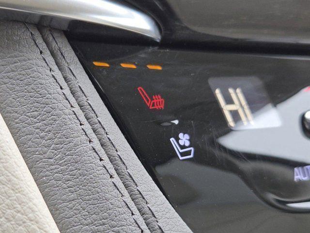 used 2021 Cadillac XT6 car, priced at $29,600