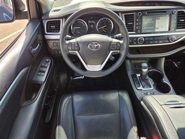 used 2019 Toyota Highlander Hybrid car, priced at $28,700