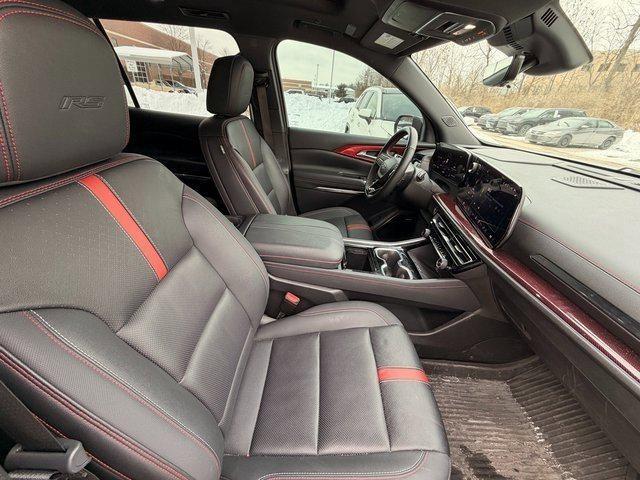 used 2024 Chevrolet Traverse car, priced at $45,600