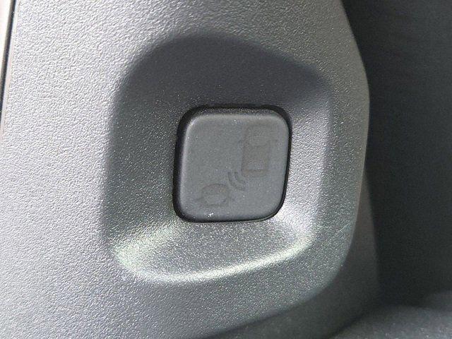 used 2023 Acura MDX car, priced at $39,000