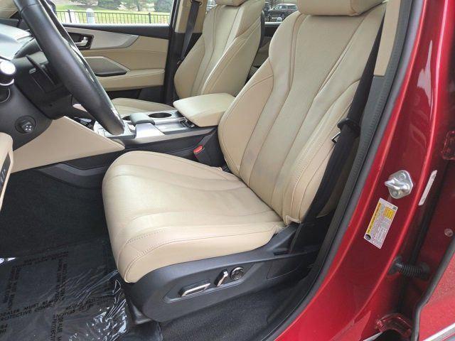 used 2023 Acura MDX car, priced at $39,000