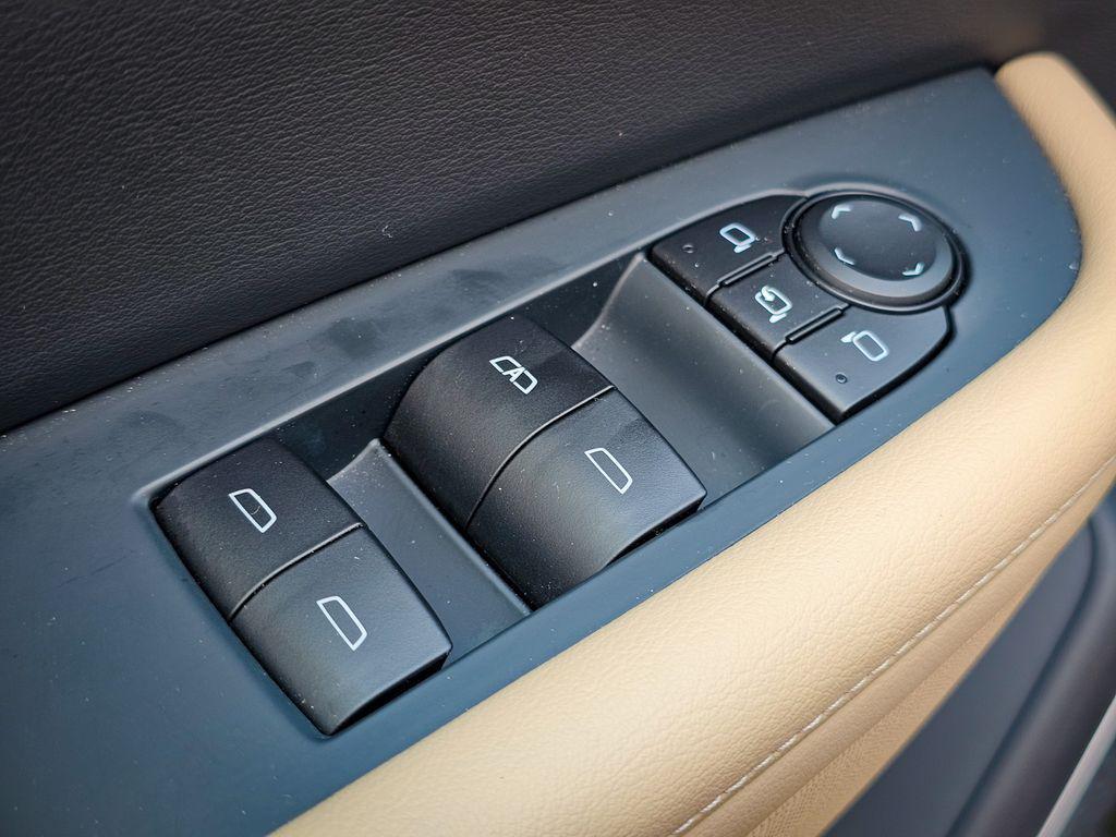 used 2026 Buick Enclave car, priced at $45,303