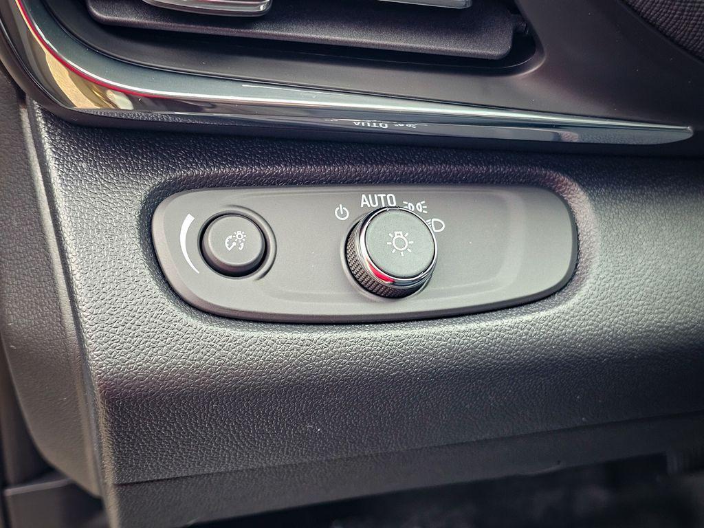 new 2026 Buick Envista car, priced at $24,695