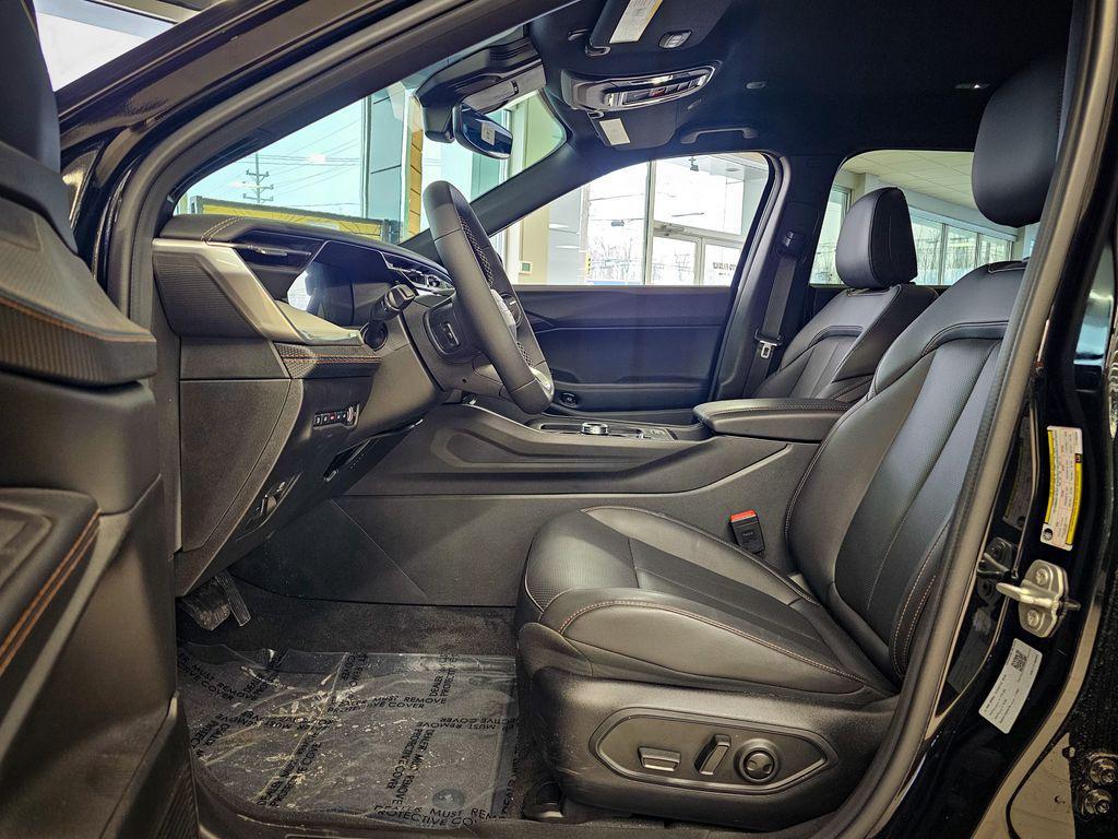 new 2026 Jeep Cherokee car, priced at $39,922