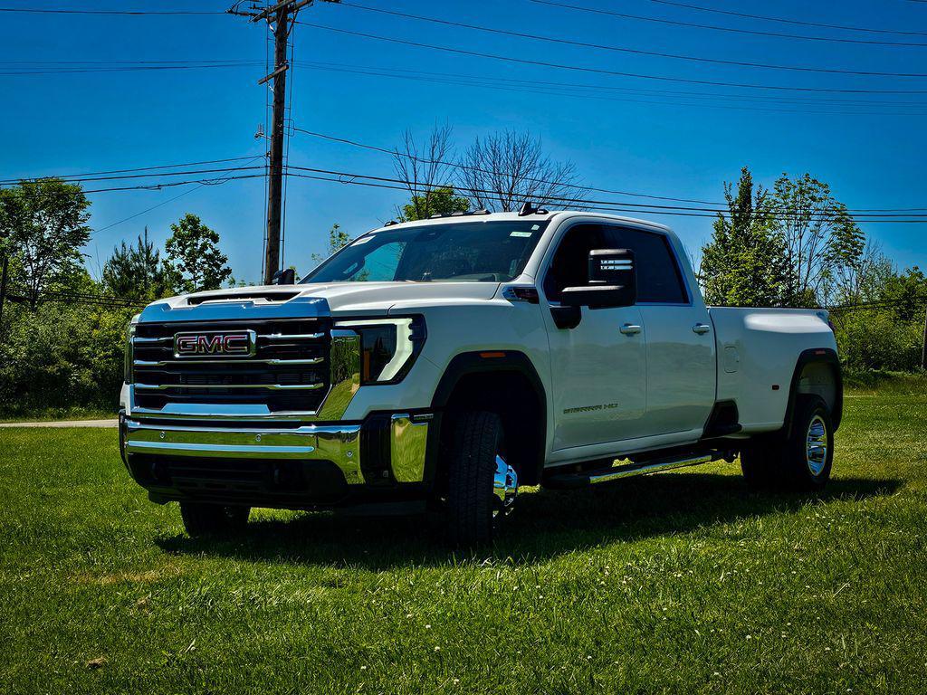 new 2026 GMC Sierra 3500 car, priced at $80,525