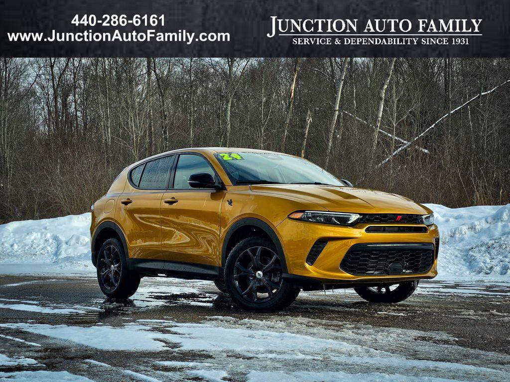 used 2024 Dodge Hornet car, priced at $22,900