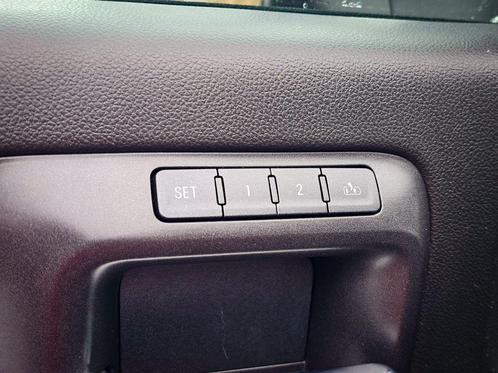 used 2015 GMC Sierra 3500 car, priced at $24,900