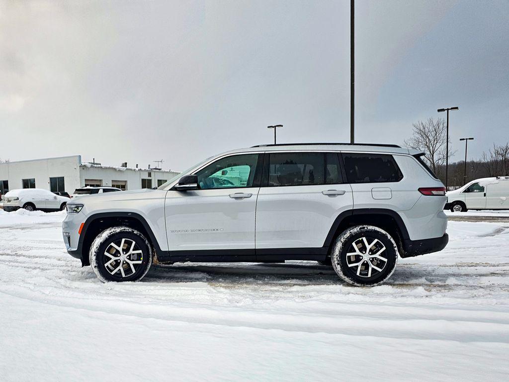 new 2025 Jeep Grand Cherokee L car, priced at $46,630