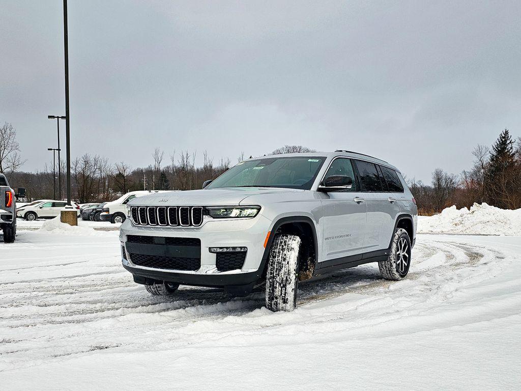 new 2025 Jeep Grand Cherokee L car, priced at $46,630
