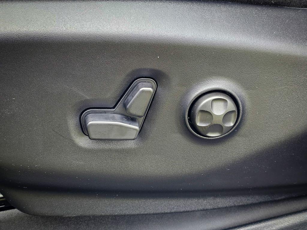 new 2027 Chrysler Pacifica car, priced at $45,765