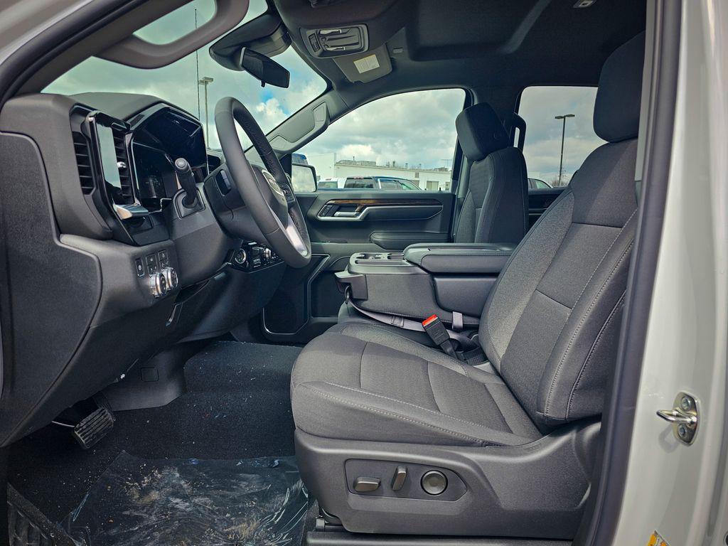 new 2026 GMC Sierra 1500 car, priced at $51,020