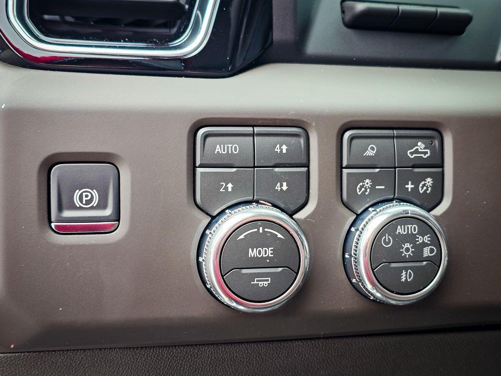 new 2026 GMC Sierra 1500 car, priced at $82,020