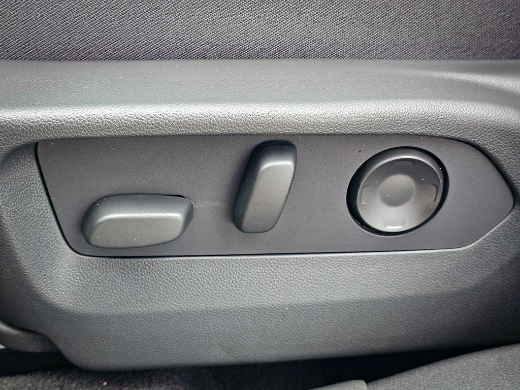 new 2026 Buick Envision car, priced at $46,137