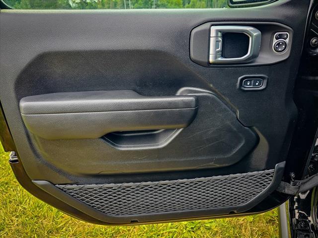 used 2022 Jeep Gladiator car, priced at $28,900