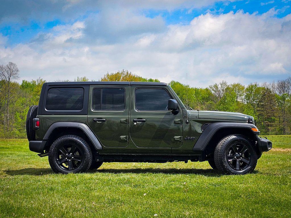used 2022 Jeep Wrangler Unlimited car, priced at $30,900