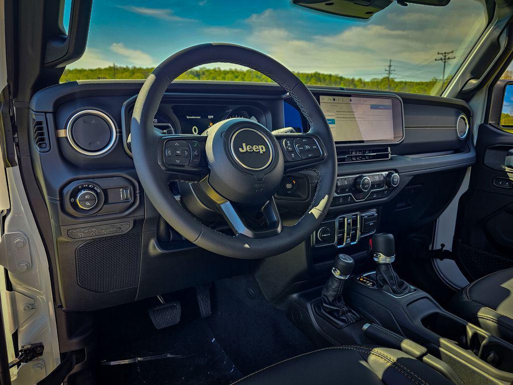 new 2026 Jeep Gladiator car, priced at $48,280