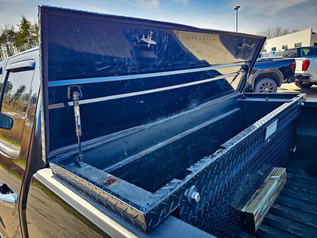 used 2018 GMC Sierra 1500 car, priced at $24,900