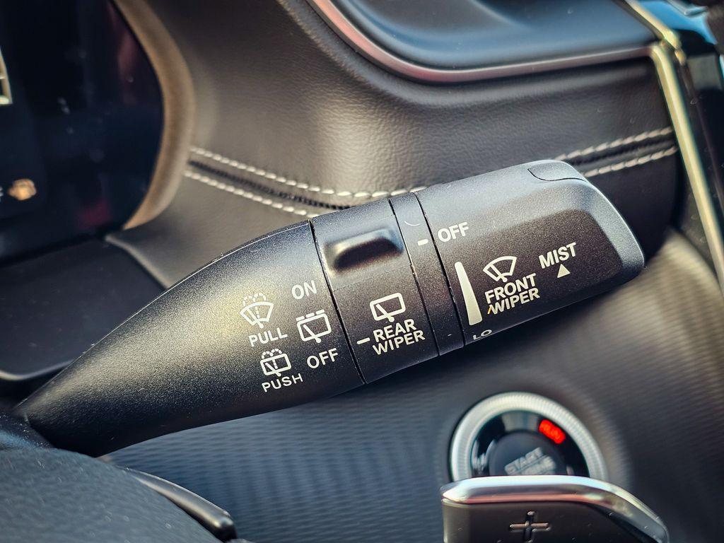 new 2025 Jeep Grand Cherokee car, priced at $39,694