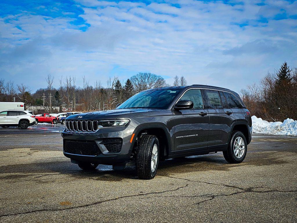 new 2025 Jeep Grand Cherokee car, priced at $39,694