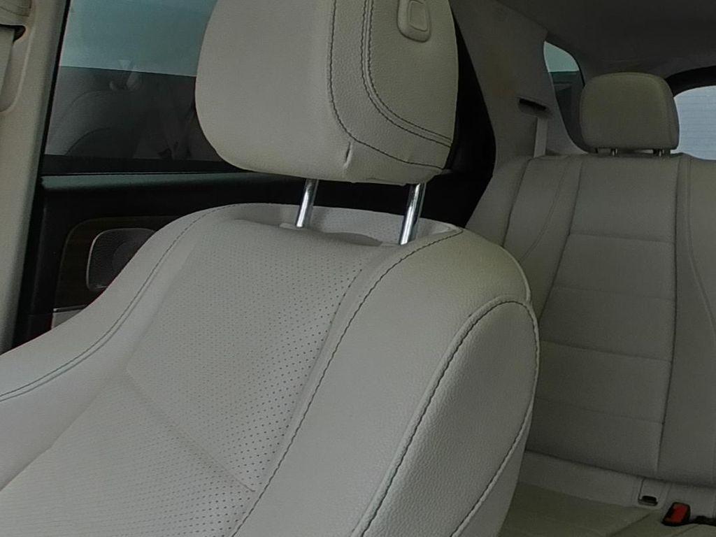 used 2022 Mercedes-Benz GLE 350 car, priced at $30,549
