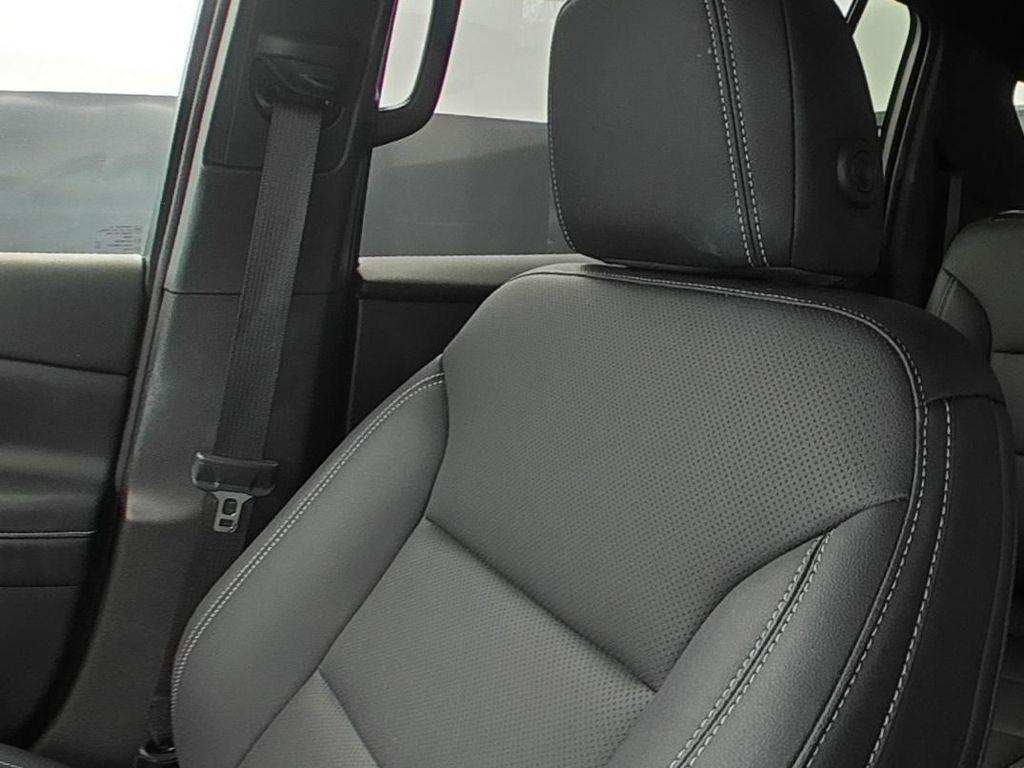 used 2026 Chevrolet Traverse car, priced at $42,918