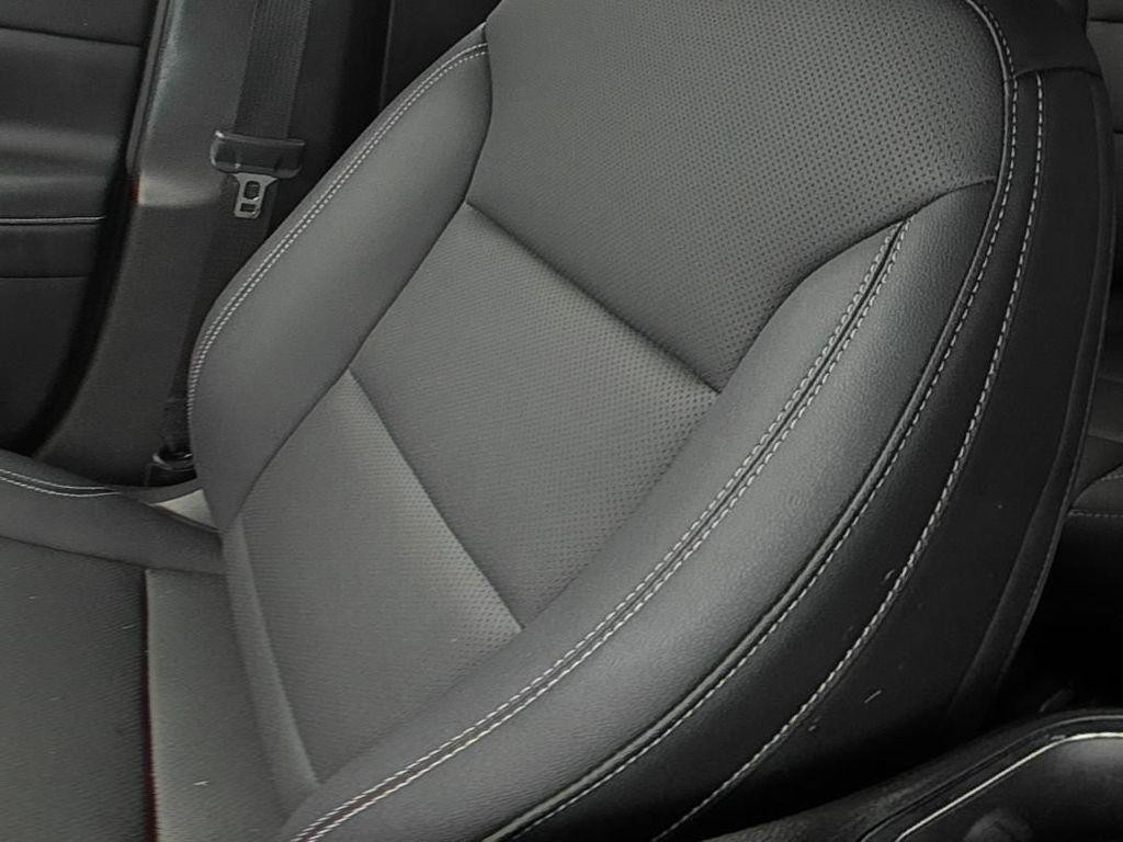 used 2026 Chevrolet Traverse car, priced at $42,918