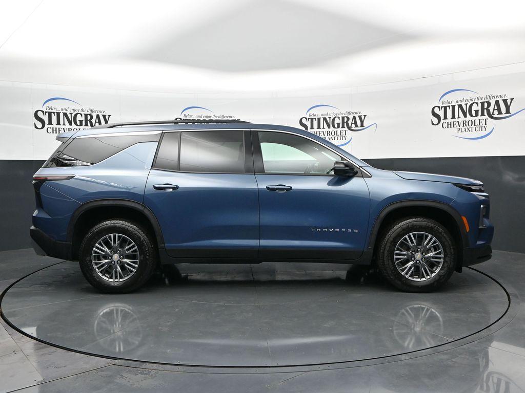 used 2026 Chevrolet Traverse car, priced at $42,918