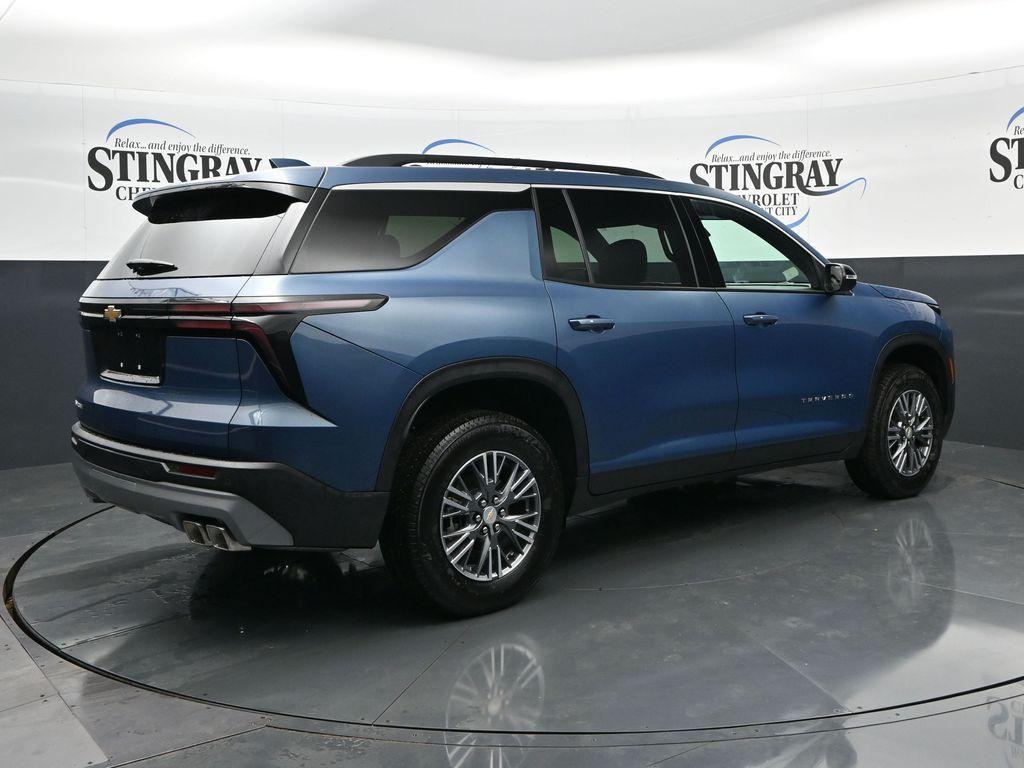 used 2026 Chevrolet Traverse car, priced at $42,918