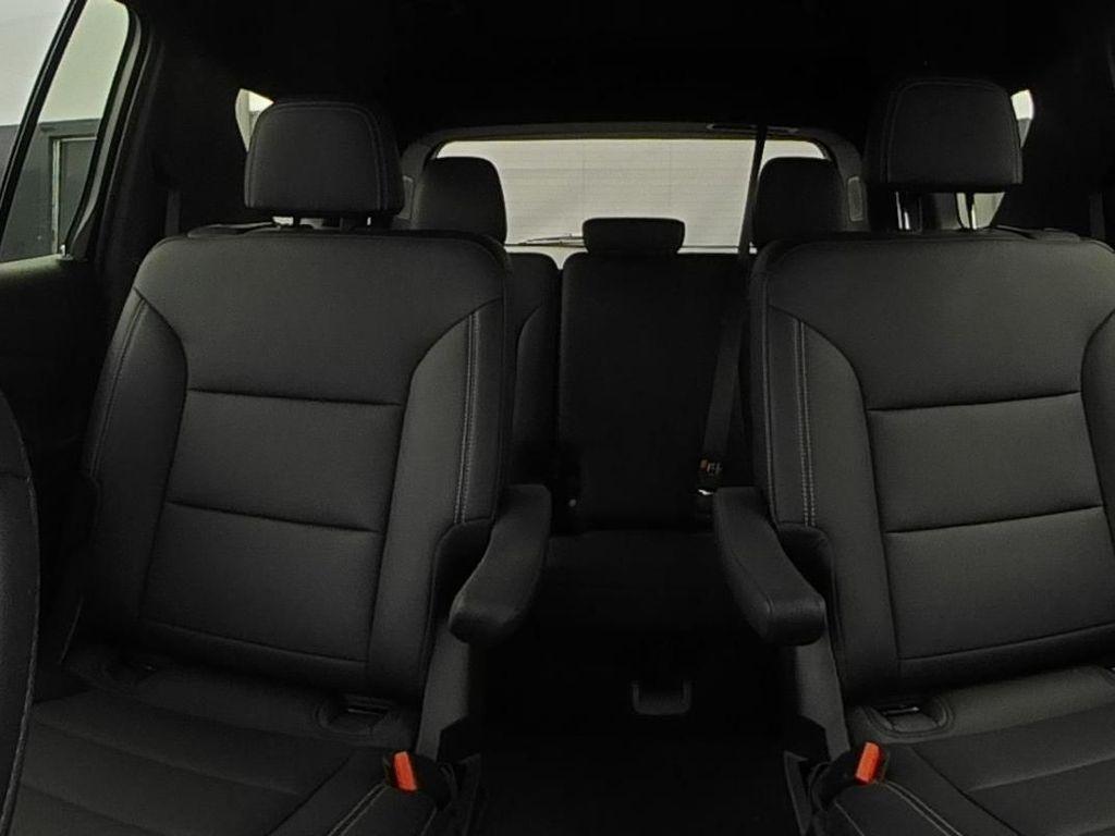 used 2026 Chevrolet Traverse car, priced at $44,885