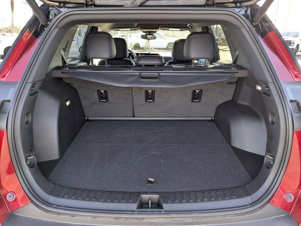 used 2025 Chevrolet Equinox car, priced at $30,827