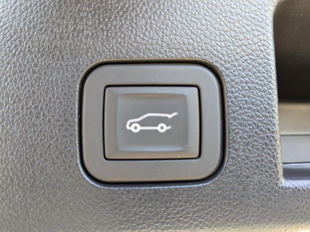 used 2025 Chevrolet Equinox car, priced at $30,827