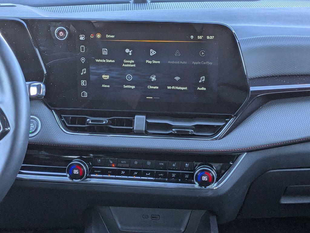 used 2025 Chevrolet Equinox car, priced at $30,827