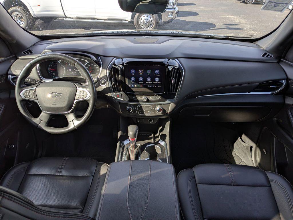 used 2023 Chevrolet Traverse car, priced at $25,997