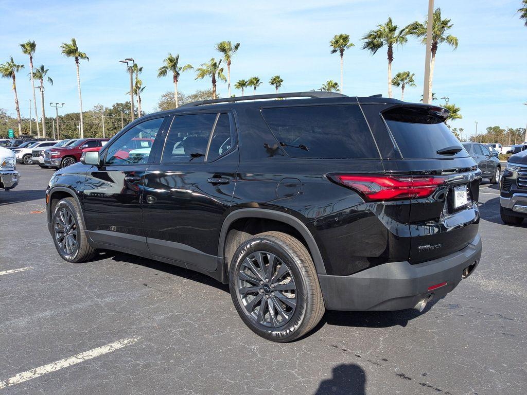 used 2023 Chevrolet Traverse car, priced at $25,997