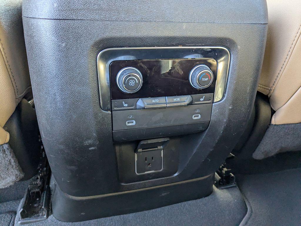 used 2024 Chevrolet Tahoe car, priced at $54,999