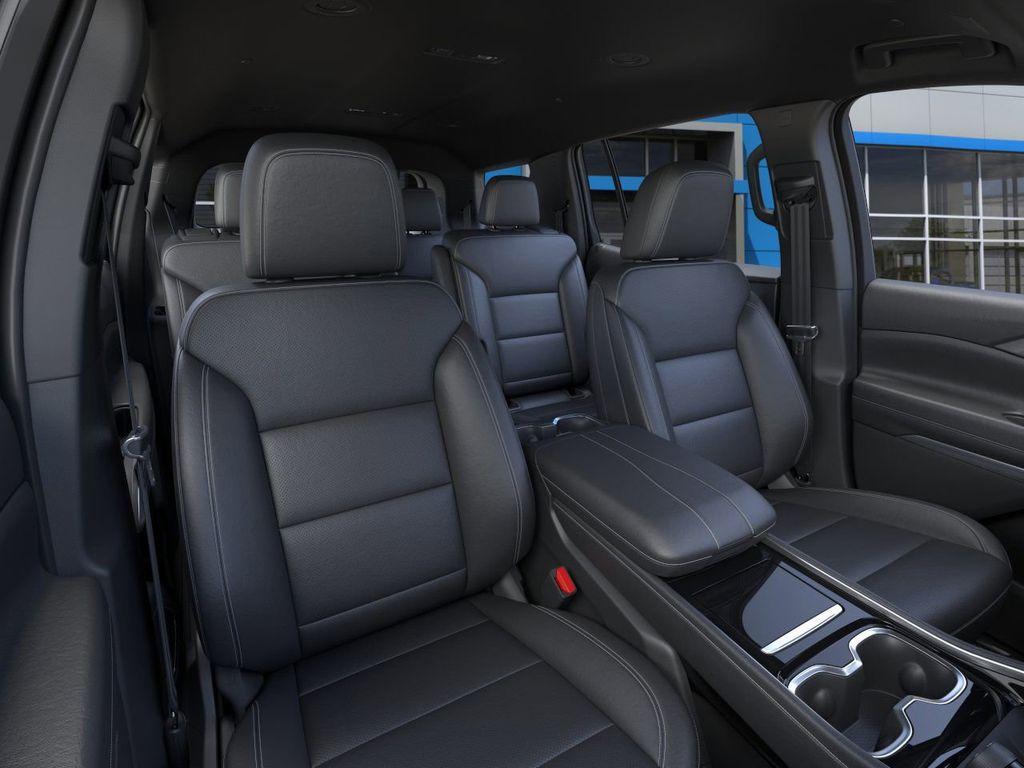 new 2026 Chevrolet Traverse car, priced at $40,895