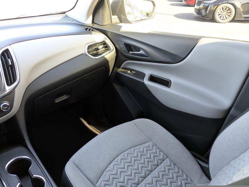 used 2023 Chevrolet Equinox car, priced at $18,850