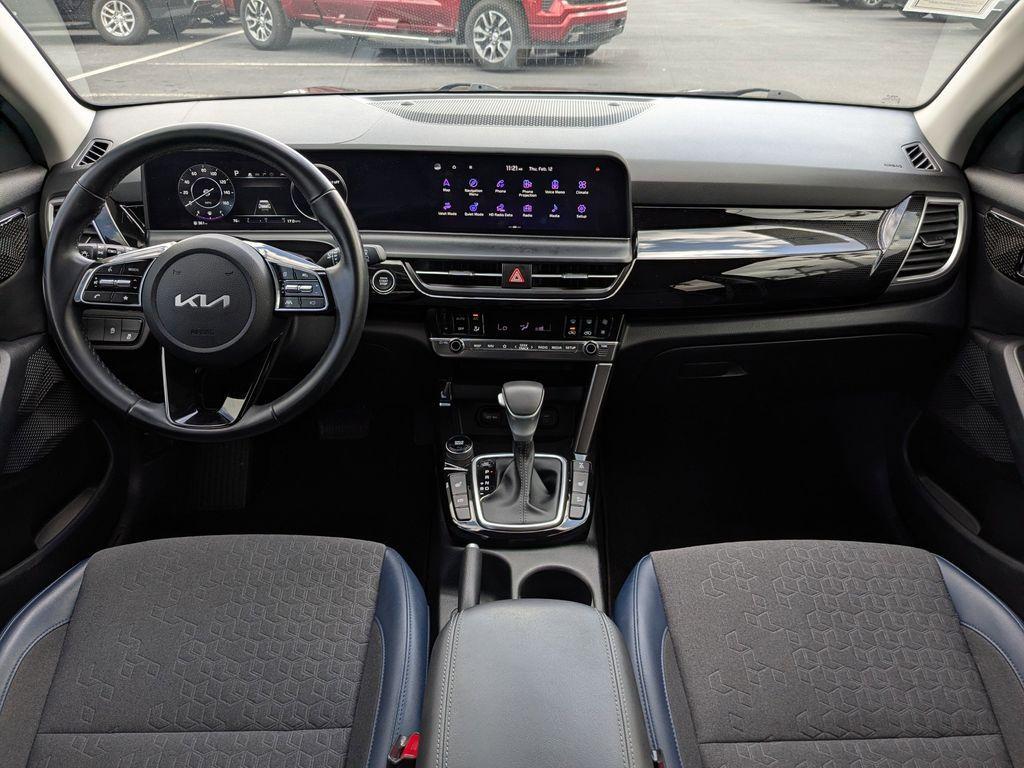 used 2024 Kia Seltos car, priced at $19,550